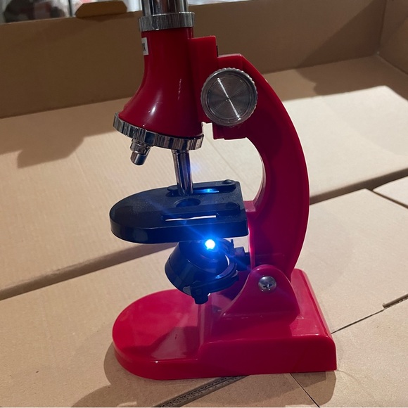 Tasco Red Telescope & Microscope Set - Picture 5 of 15